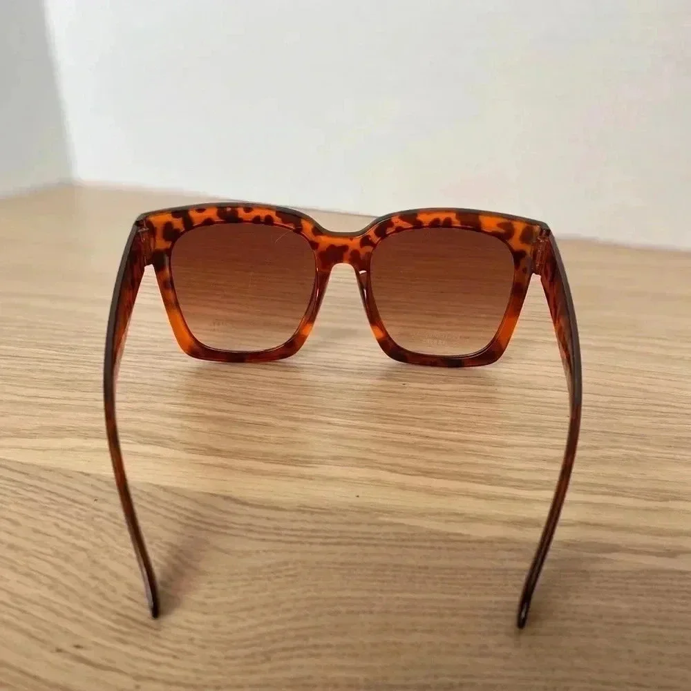 🆕Fashion Animal Print  Sunglasses🆕